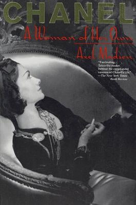 The Chanel: A Woman of Her Own Paperback St. Martins Press-3PL