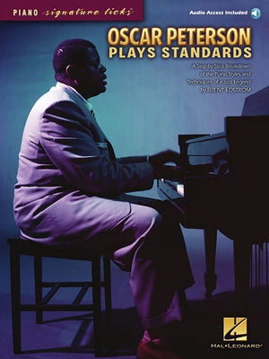 Oscar Peterson Plays Standards [With CD] Paperback Hal Leonard Publishing Corporation
